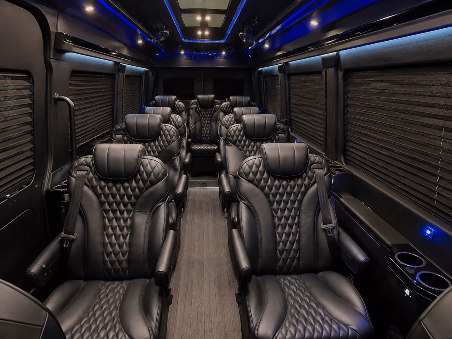 Rent a Bus to LaGuardia Airport