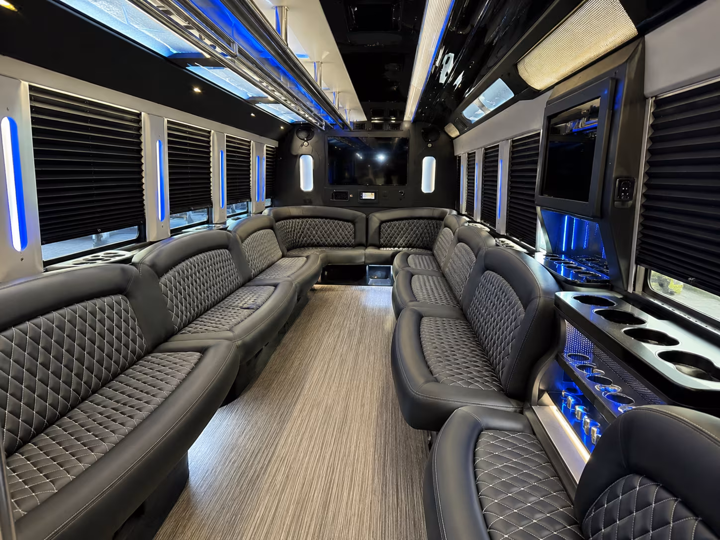 Hempstead Birthday, Sweet 16, & Quinceañera Party Bus Rentals