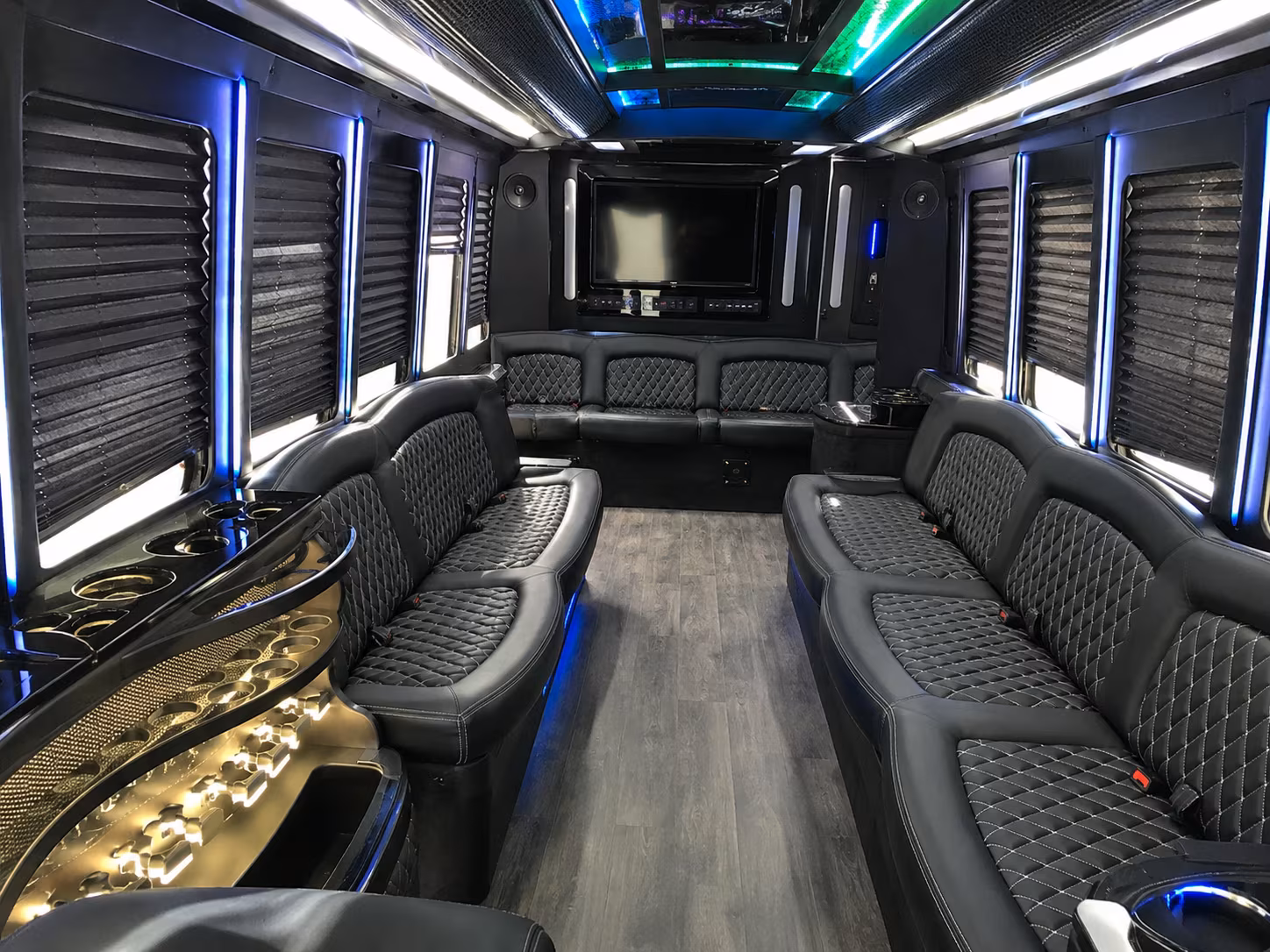 Staten Island Homecoming & Prom Party Bus Rentals